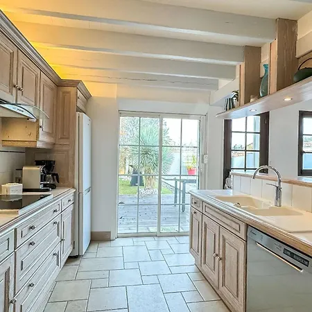 Superbe Avec Piscine Chauffee * La Couarde-sur-Mer